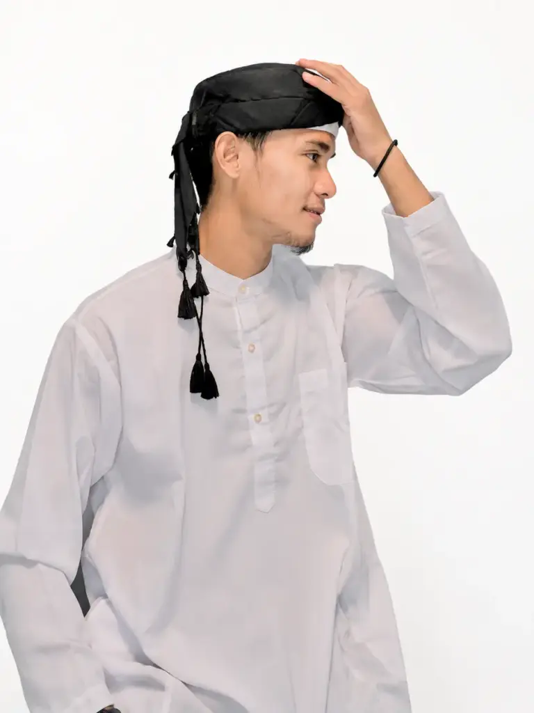 Katalog hitam combi putih2